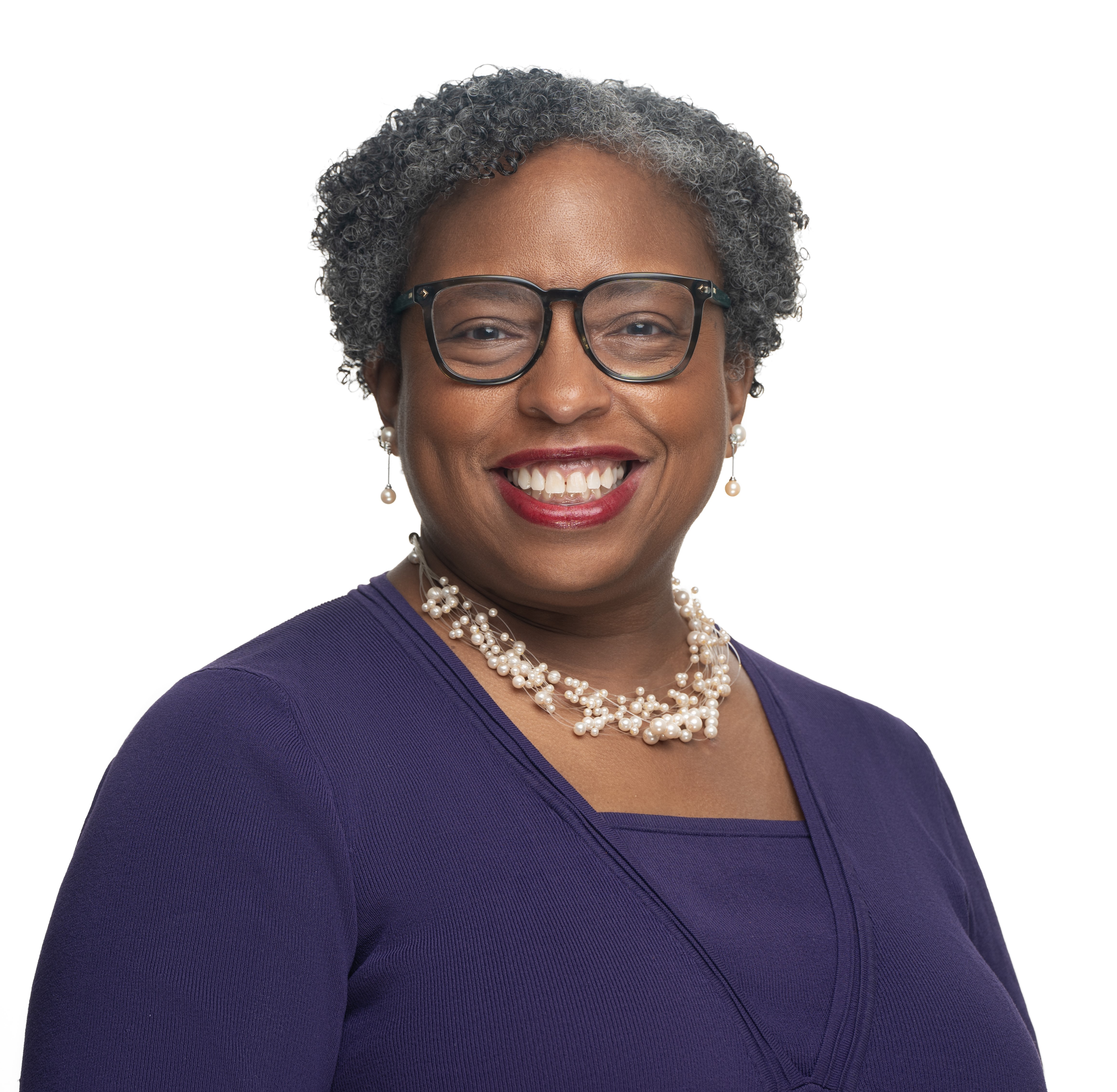 Kim's head shot 2023.jpg (1)